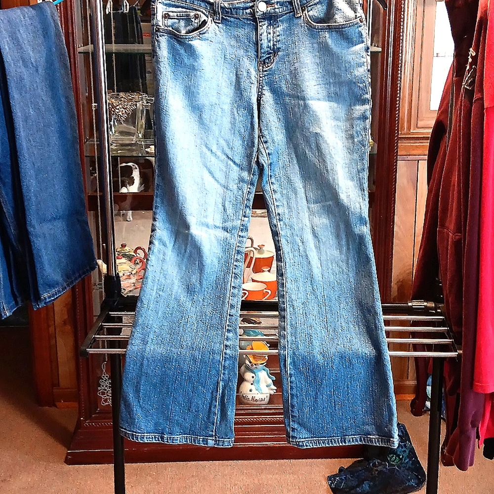 New York & Company Ladies Size 12 Jeans